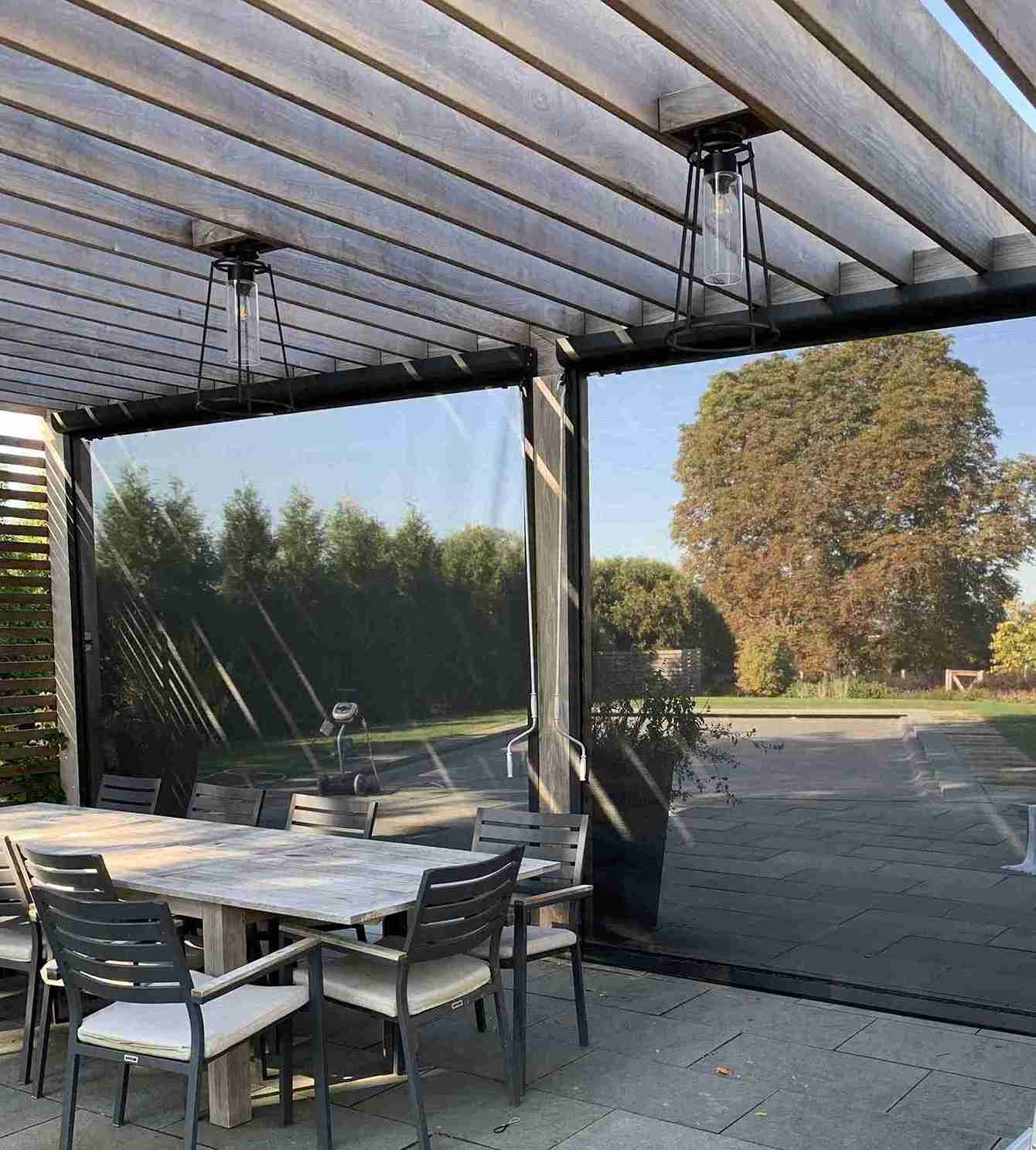 Why Choose JMR Blinds Inc. for Your Outdoor Shades